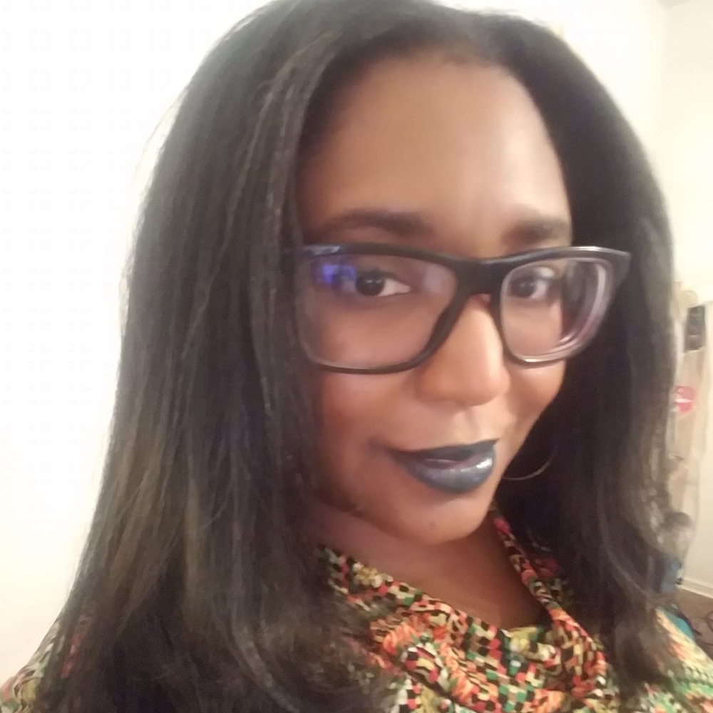 Meet your Posher, Crystal